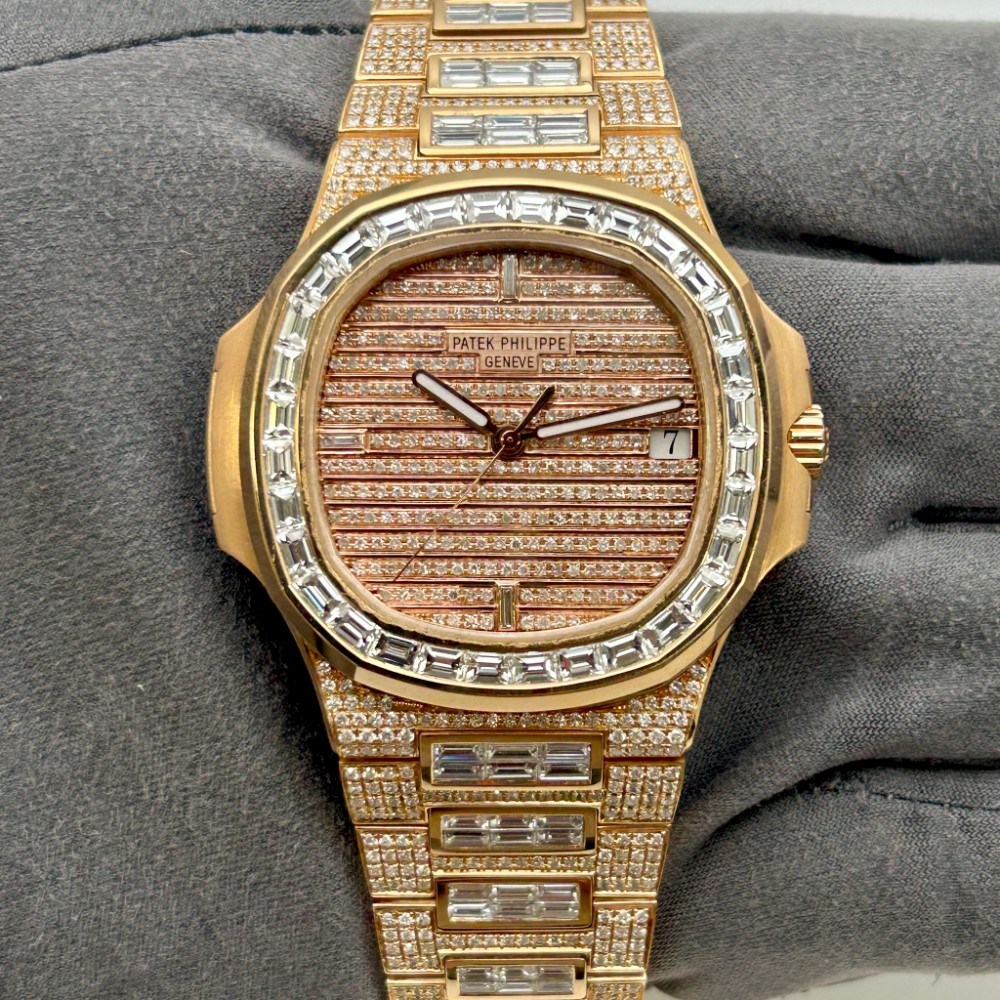 DIAMOND WATCH